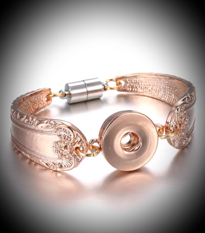 Rose gold spoon bracelet with magnetic clasp