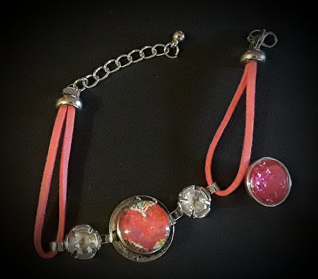 Pink 18mm noosa snap bracelet with 2 snaps