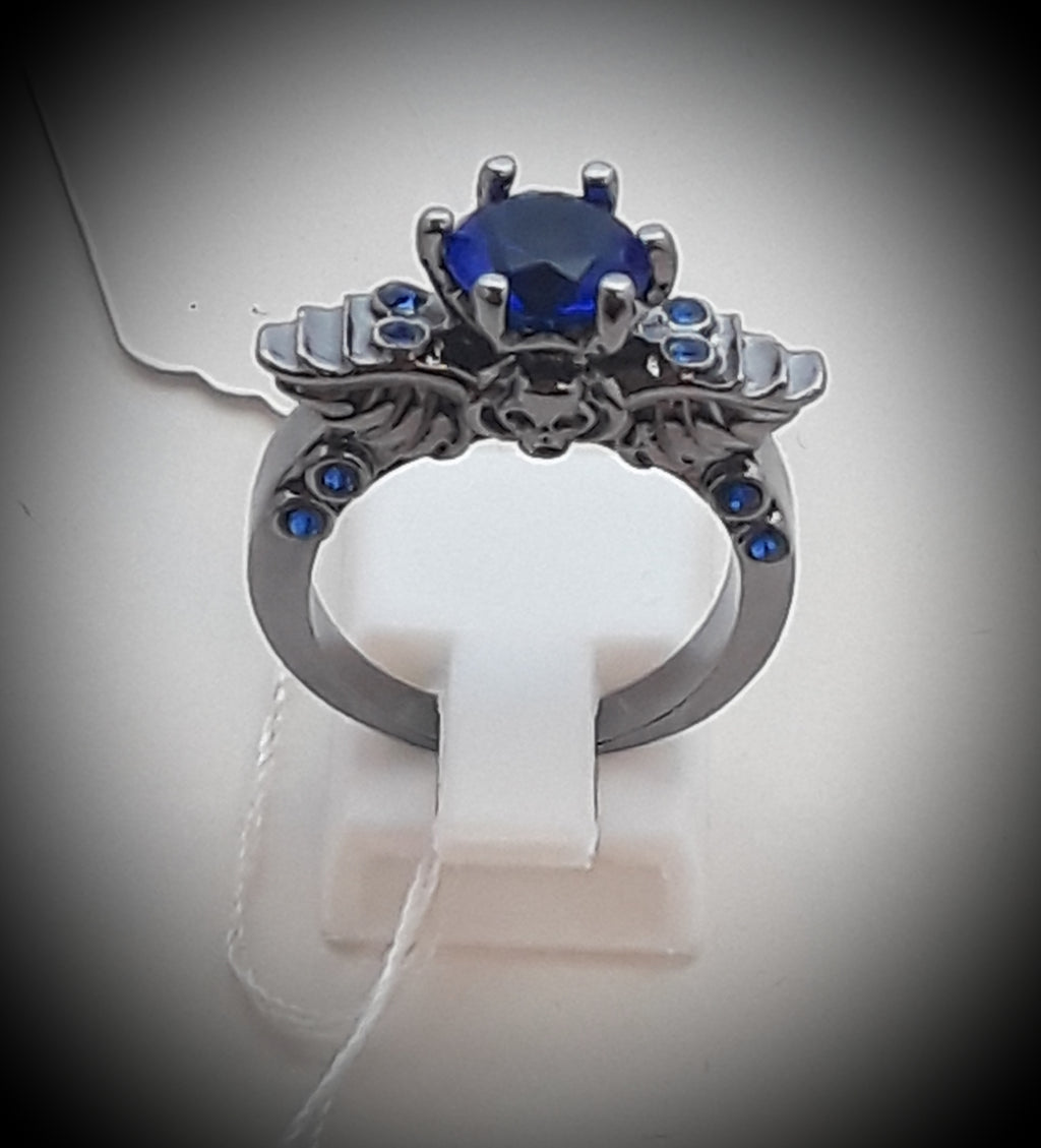 Angel wings and skull ring size 7