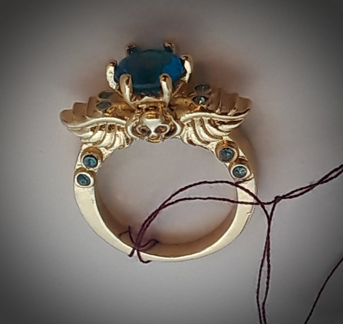 Angel wings and skull ring gold or silver tone