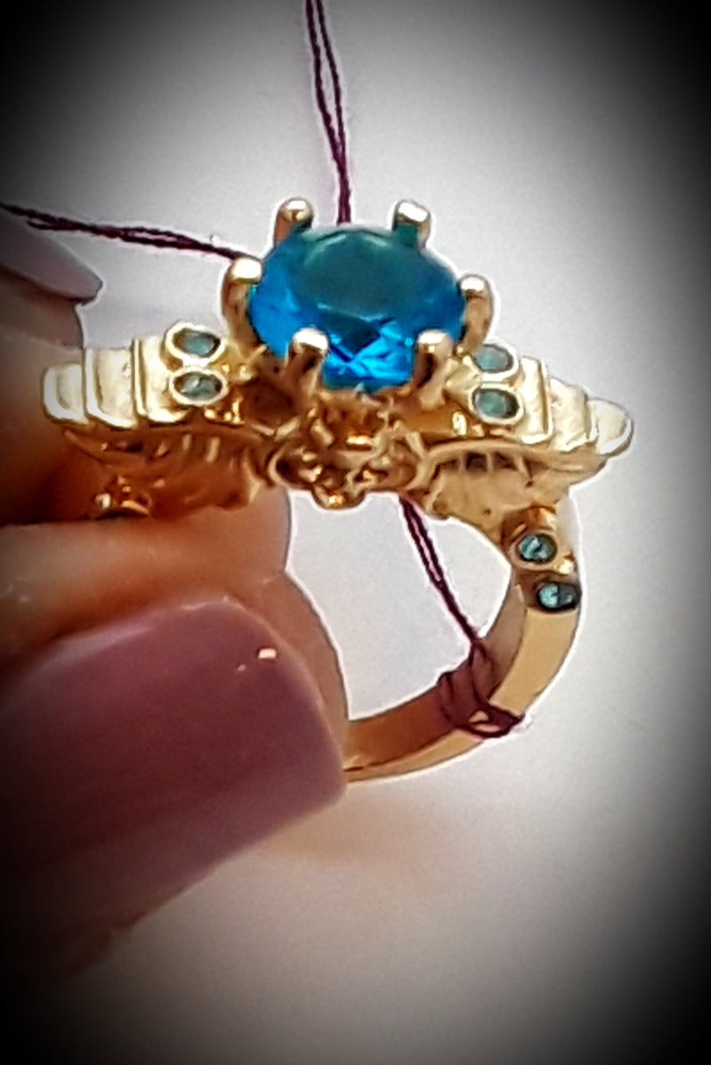 Angel wings and skull ring gold or silver tone