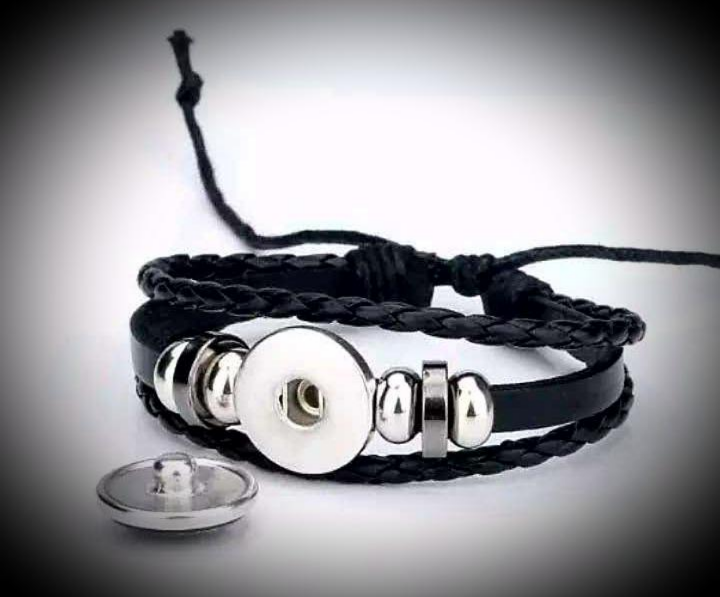 Black adjustable bracelet with a snap