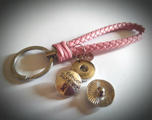 Pink key chain with 18mm noosa snap base