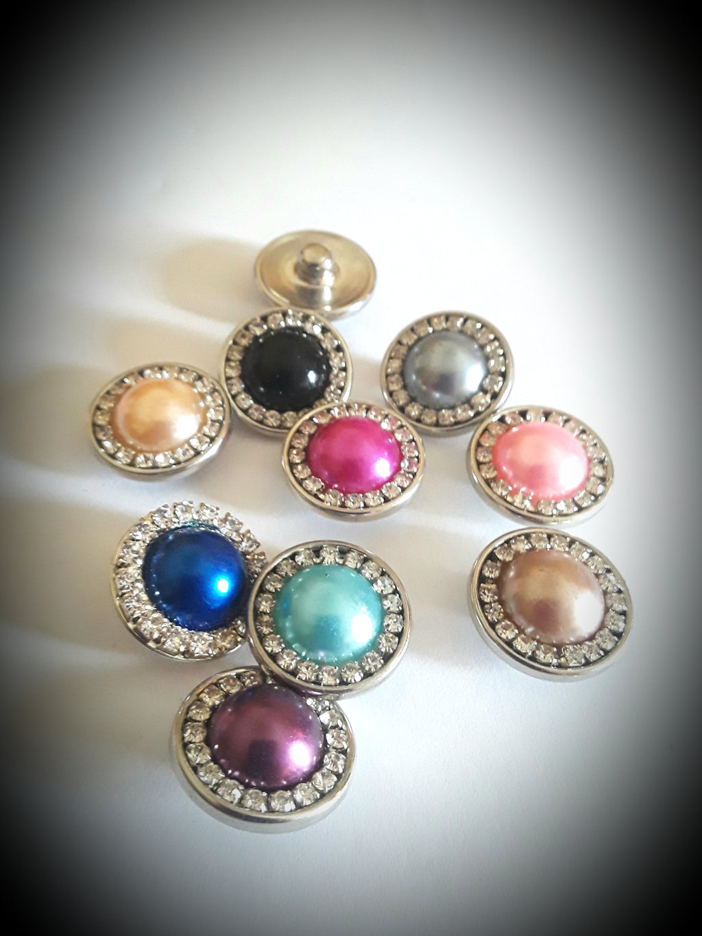 HOT NEW SNAP AND SWITCH 18mm  Snaps multiple colors Fashion pearl with rhinestones