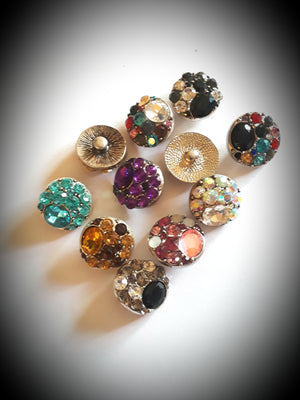 HOT NEW SNAP AND SWITCH 18mm  Snaps multiple colors Rhinestone clusters