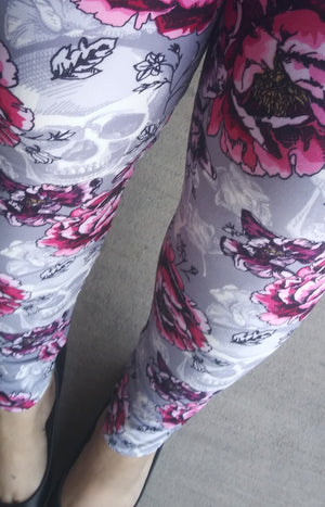 Ghost skulls  Buttercream soft leggings