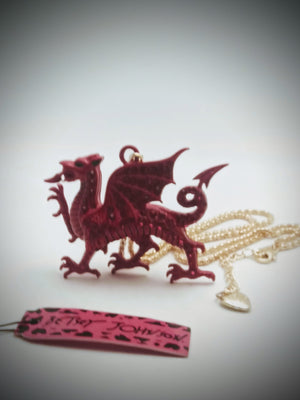 Hot Betsey Johnson red dragon 3D pendant