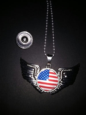 Snap it switch it necklace with USA flag snap