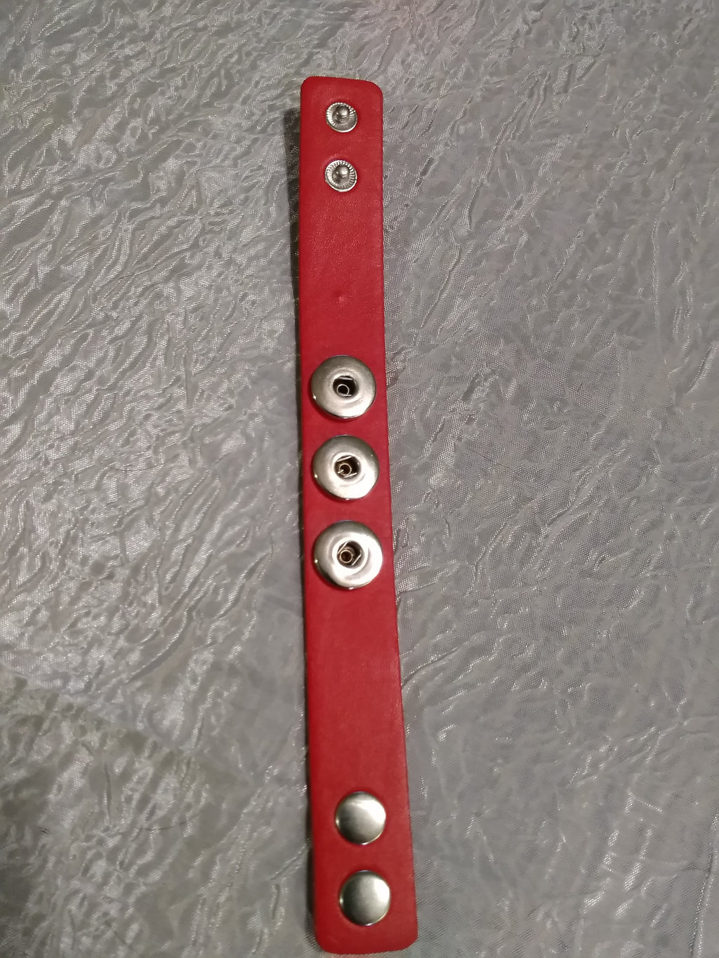 Hot 🔥 new snap jewelry Leather bracelet 18mm snaps red Pink
